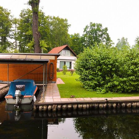Ferienhaus Direkt An Der Spree Mit Whirlpool Und Sauna Berlin Zewnętrze zdjęcie