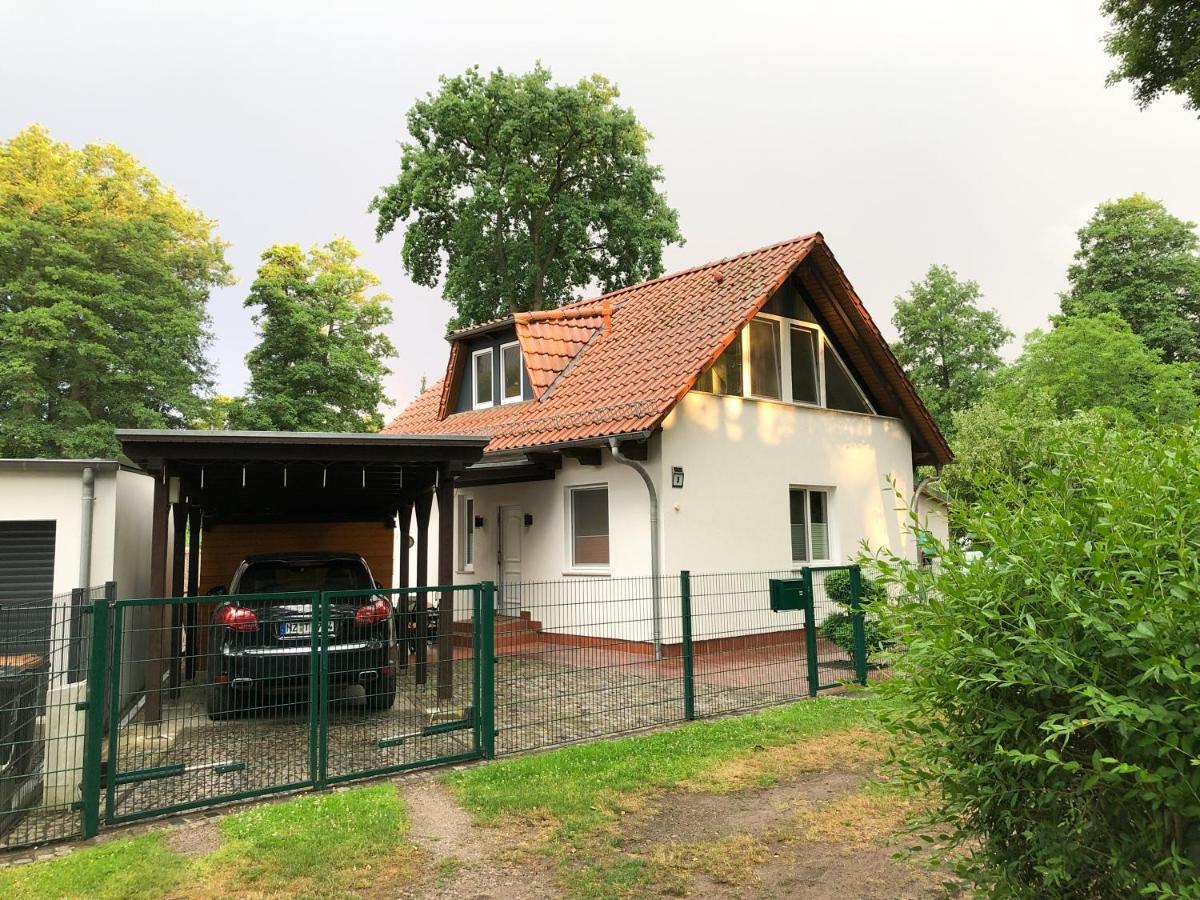Ferienhaus Direkt An Der Spree Mit Whirlpool Und Sauna Berlin Zewnętrze zdjęcie