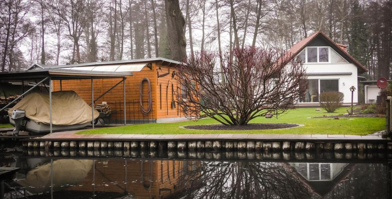 Ferienhaus Direkt An Der Spree Mit Whirlpool Und Sauna Berlin Zewnętrze zdjęcie